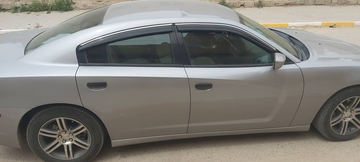 جاجر ١٣ رقم بغداد مكان السياره واسط صويره  مراوس بسوناتا ١٠ او ١١ ابيض ***********
