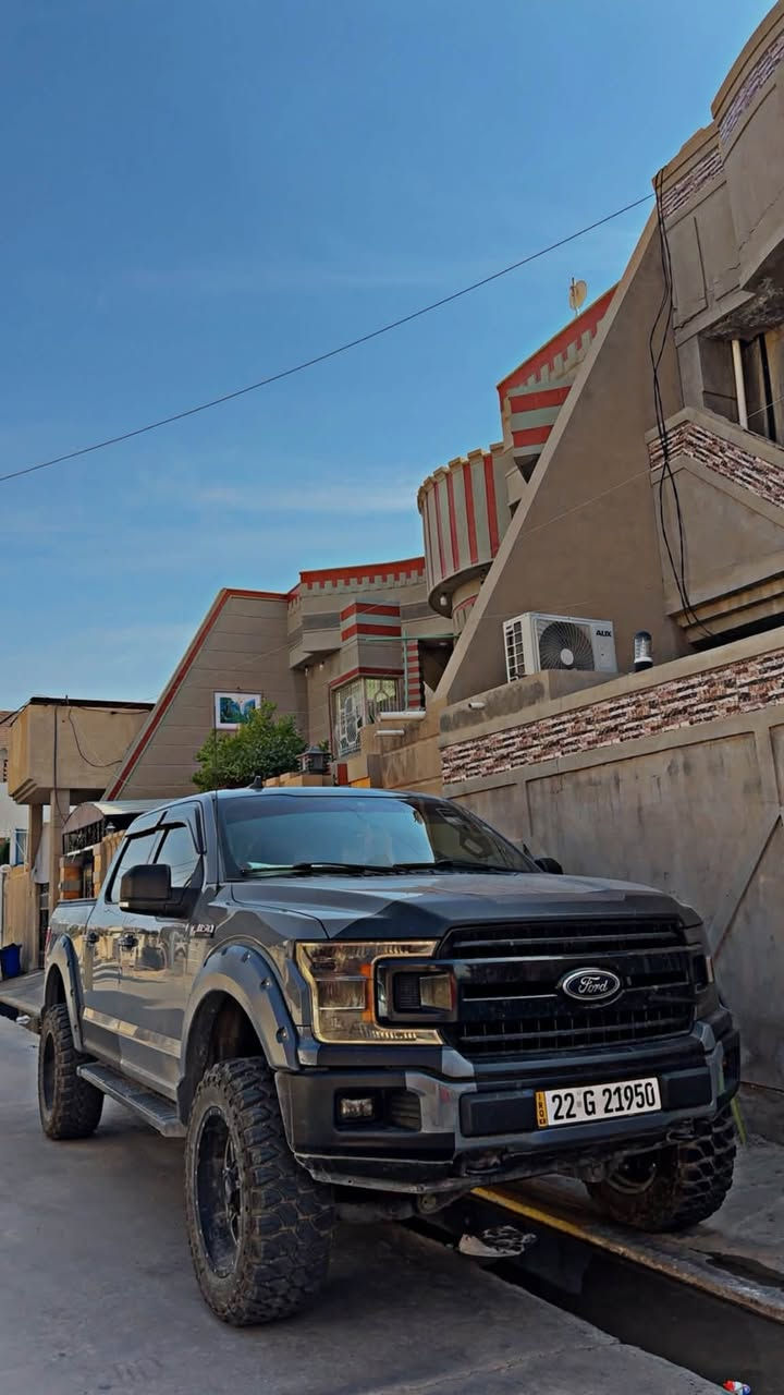 ﷽
‏ FORD F150 XLT 2020
من افخم التراكات بالعراق فورد F150 مواصفات XLT موديل 2020 لون سمنتي مميز رقم اربيل باسمي
 فور ويل ( دفع رباعي ) 4✖️4
بودي قصير باب طويل المرغوب
السياره لتقارنها بالعاديه والبيها حادث السياره بالواقع احله من الصور 

🔹 محرك V6 3.5 سته سلندر تون توربو 
🔹كفالة عامه من الحادث بچم كبس
🔹ماشية ( 80 ) الف حقيقي بشرط
🔹سيارة جديده كلش عليها سستم تزويد وترفيع من امريكا 
🔹سياره وحش بالشارع من تمشي بيها كلها تباوع عليك شرط بيها نظره وشوفه بالشارع مخيفه
🔹 سيارة كلين بدون حادث حادثها سرقة چاملوغ فقط جديد كلش ع وضع البلاد بدون بارد بدون شخط بدون رصعات بدون ايرباگ بدون دواخل
🔹( صار بيها شبر صبغ بالچاملغ الخلفي مال بودي فقط فقط )
🔹سيارة داخل و خارج كل جديد 🔥
🔹سياره مسويلها ادامه كامله بلكات نوزلات فيت بمب كله جديد
🔹 تخم تاير جديد بحاله الوكاله + ويل شركة FUEL حجم 20
🔹 عليه عطاس من امريكا ماركه صوت يخبل بالفصله

◽️مواصفات
(   فور ويل - شاشه كبيره -كاميرا خلفيه دواره - هاند بريك بصمة  -  داخل بدي ليد - ڤوليوم - تحديد سرعة - تحكمات ستيرن - حساسات خلفيه - رادار امامي - نظام اوتو ستوب - مانع انزلاق - كشنات كهرباء - كشنات تدفئه - تحكم بدوسة البريك والبنزين كهرباء تصعد وتنزل - قطعتين تبريد - بعد هواي مواصفات )

◽️نظافه ١٠٠٪؜ كامل سيرفس بدون نقص و بدون مصرف سياره اي نقص دينار مابيها من كل النواحي يعني تشغل وتطلع گبل بيها لاربيل

رقم الشاصي 1FTEW1E45LKD01992
📍مكاني الانبار الفلوجه 📍
📞للإستفسار *********** واتساب💬
