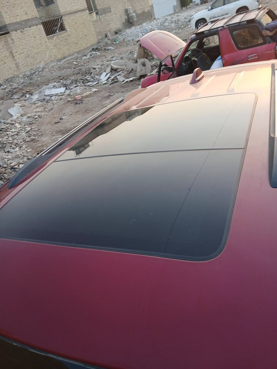 مديل 14فول الفول خليجيه اعله فئه مكفوله من كلشي  اعله فئه رقمي*********** مكاني بغداد الجديده النواب السعر 195السياره بسمي  ماشيه 98 الف مكينه 6سلندر   فول مواصفات فول  سونر موجود مكفوله من الصبغ بارد شبر فقط

