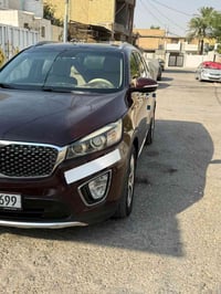 كيا سورنتو 2017 فول مواصفات 7راكب رقم بغداد    تبريد 3 قطع   مكينه 6سل...