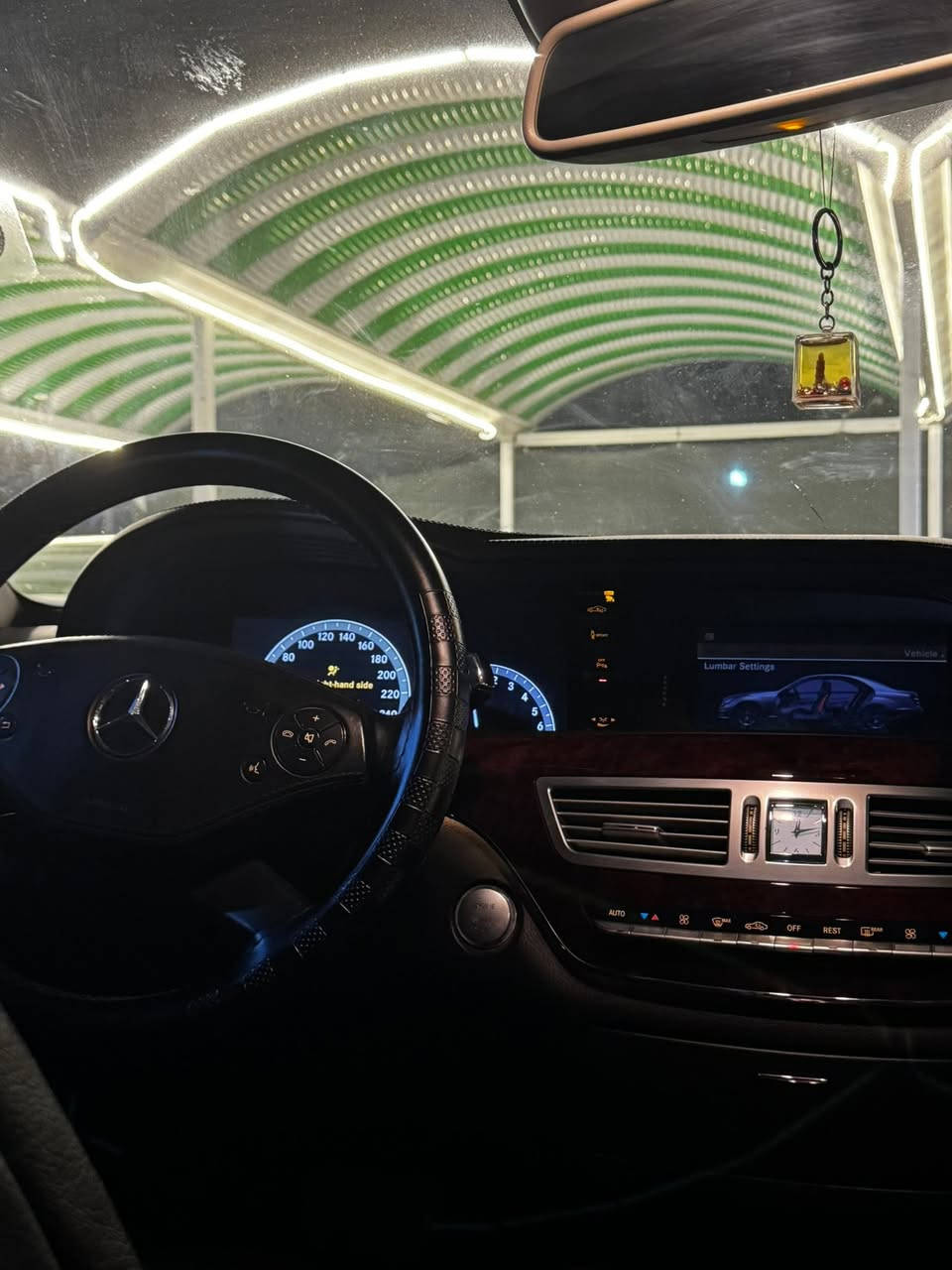 مرسيدس S350 • رقم بغداد • مقاعد VIP