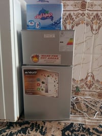ثلاجه البيع 07822861496