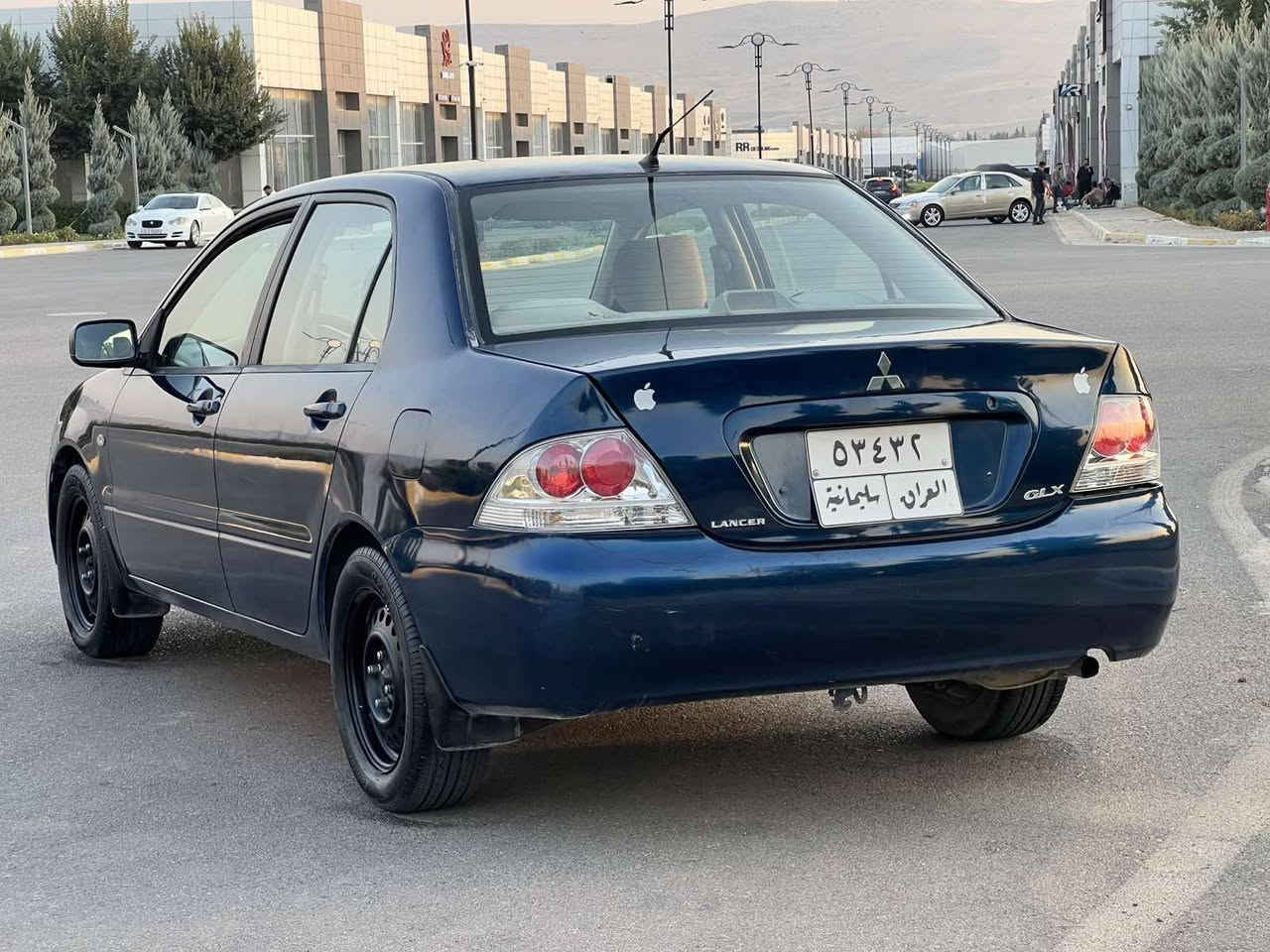 بە ناوی خوای گەورە و میهرەبان ❤️
🚘 ئەم سەیارە بۆ فرۆشتن |لانسەر 
🔹مۆدێل: 2007  تۆماتیک،
مەکینەگەورە
🔹 ڕەقەم سلێمانی
🔹 ئەوەلیات غرامە بڕاوەبەشەرت
ساحێب سەنەوی مردووە
🔹 موشتەری نیت سەرم مەیەشێنە
سەنەوی لە2023بەسەرچوە
✅ گێڕ، مەکینە و کارەبای بەشەرت
✅ تەبرید سارد🥶وگەرم بەشەرت
سەیارەکە پەڵەپەڵەبۆیاخی هەیە
 هیچ دەعمولێدراوی نییە
✅ کامل کارەبای بەشەرت
✅ چوارجام کارەبا
ناوزەرد
قوفڵ مەرگەزی  
✅ سەیارەکە ناو و دەرەوەی یەک لە یەک جوانترە، تەنها ماشااللەی  ئەوێت.
 سەیارەکە ماڵی دۆستە و ڕێکوپێکەو
چرکەی تیانیە.
چوارتایەوویلی لۆک 
💰 نرخ:56، گەڵا کەمێک معامەلە سەیارەکەبەس ماشااللەی ئەوێت چرکەو100دۆلارببڕە
📍 شوێن: سلێمانی

📞 ژمارەی خاوەنی:
***********
***********
تێبینی/سەنەوی لەسەرناوی ساحێب سەنەوی تازەئەکرێتەوە. السليمانية, العراق
