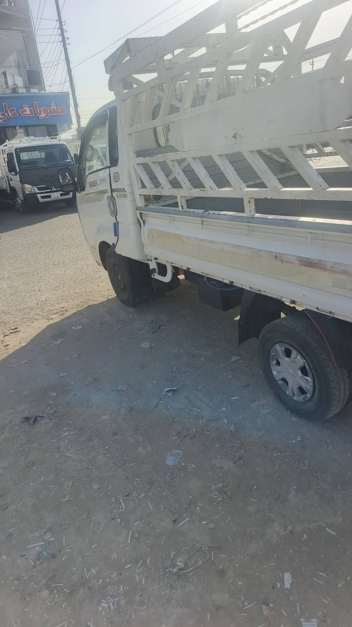 كيا الموديل عشره بسمي سنويه الى سبع وعشرين رقم بغداد تحويل مشروع وطني رقم انكليزي تخم تاير حداديه جديده تاير خلفي اثنعش ونص شاصي رقم شاصي كفاله سياره خير من الله السعر 82بيه مجال قليل العنوان الناصريه غراف رقم الهاتف ***********
