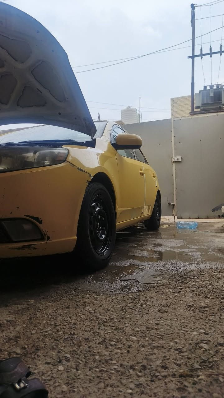سلام عليكم
السعر ٥٨ اوبيها مجال*********** /***********
فورتي للبيع ٢٠١٠ وارد كندي  بأسمي  (مكينه ٢٠٠٠  كير عادي)  حادثها بنيدة وشويه من الشاصي  بدون لا حار ولا معجون ولا صبغ فقط  وبارد قليل بالباب  بيها نوقوصات مازده تك مكسوره  كمبريسر  يعلك ويشتغل اوباور ستيرن عطلان  تخم تاير جديد صدر ٧٠٪  باتري  مشتري جديد  ولباقي شوف العين

نص مكتوب في الصور:
- CAMON 30 Pro 5G
- 2025.04.21 23:53
- 14mm f/2.2 1/20s ISO1952
- 33°17'28"N 44°33'3"E
- 2025.04.21 23:55
- 14mm f/2.2 1/25s ISO1690
