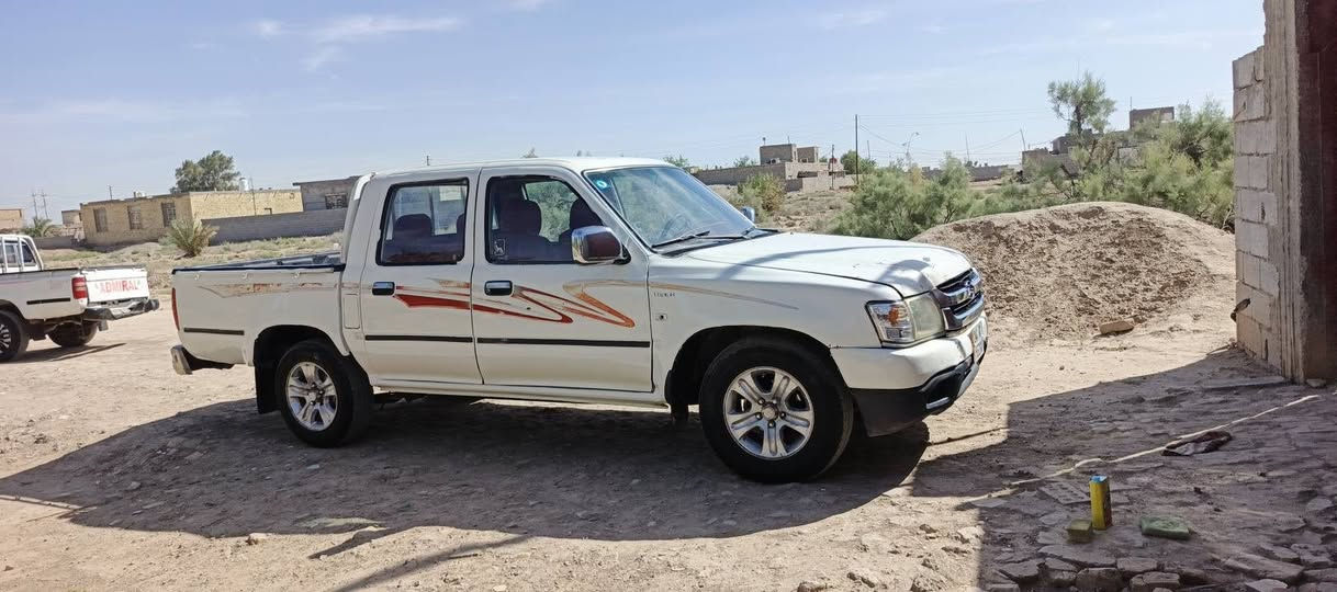 السلام عليكم سياره دير موديل 2006رقم إنكليزي 
سياره جاهزه تخم تاير حداديه لتفاصيل أكثر اتصال على الرقم ***********
