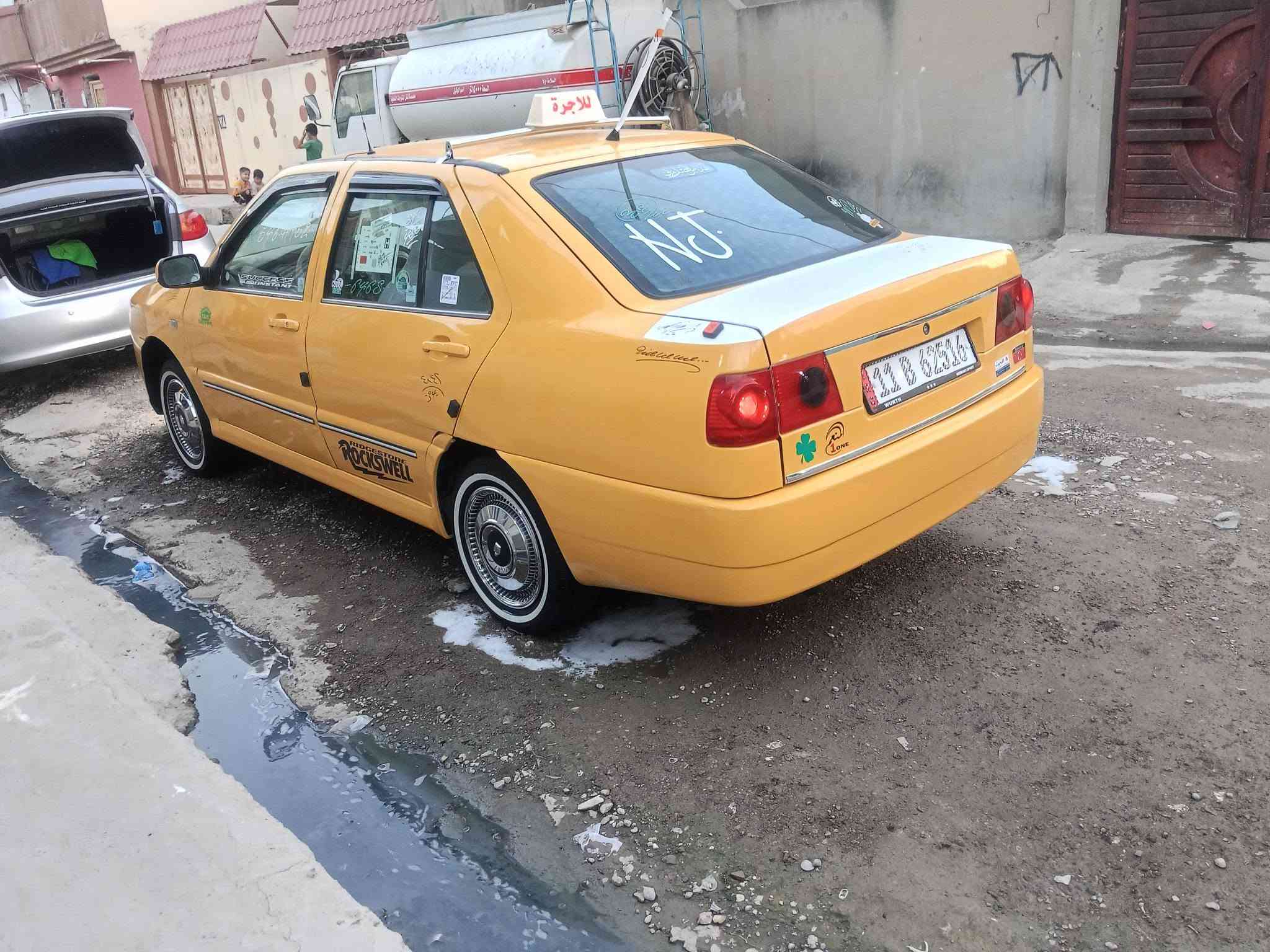 كوين رقم بغداد موديل 2011 رقم انجليزي باسمي هيئه وغرامه صفر سنويه جديده هزه جديده سياره مصبوغه جماليه بدون ضرر ماكينه وكير يارس اوتوماتيك جامعه كهرباء قفل مركزي مسجل شاشه شرط ما مسجل على الكربون شرط الوكاله والتحويل سعره 37 وبيها مجال مكان السياره موصل حي الانتصار ***********.    ***********
