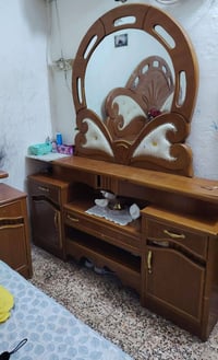ميز مراية • ابو خمسه • للبيع