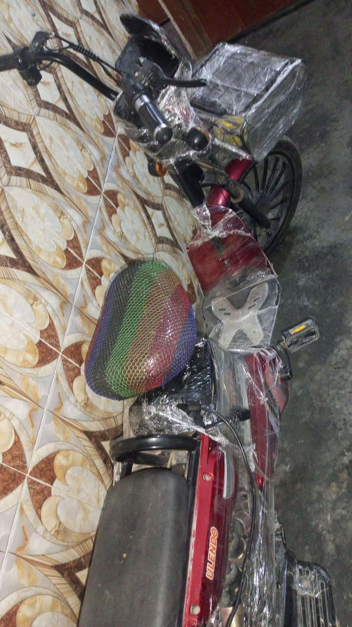 السلام عليكم 
ماطور شحن حجم (20) شركه ULENDO 
موديل 2023 
للبيع السعر 130 قفل بيع مستعجل
ملف عقل بطاريات شرط
للاتصال ***********

صلاح الدين قضاء الضلوعيه 📍
