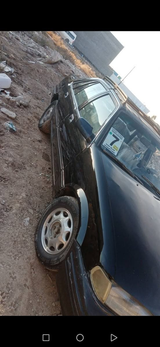 السلام عليكم ورحمة الله دايو برنس موديل 95كير خير من اللة محرك 1800 اوتماتيك تبريد ثلج وية السويج سيارة بدون تعمير ابد علبلاد عظمتها كلش حلوة غرفتها نظيفة حلوة كشنات كلش نظيفة تخم تأيرات جديد بطارية جديدة السيارة كلشي بيها شغال رقم انكليزي الجديد بغداد اخوان السيارة فقط فقط نقصها تصليح رنكات لاغير يعني مصرف 200الف دينار يرادلها واللة السيارة خير من الله بس شوية تبخيرة مال رنكات هذا فقط نقص السيارة السيارة معروضة 40 وبيها مجال بسيط للشراي الجاد أسف على الإطالة راكضات وتعبانات دينباعن 35 السيارة اللة يشهد خير من الله بس نقص مستقبلا تصلح الرنكات مالتها وتحياتي الكم مكان السيارة بغداد الكرخ الاستفسار على هذا الرقم ***********
