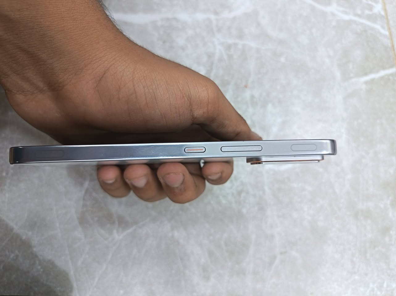 عندي جهاز Infinix GT 30 Pro  مع حساب ببجي مستوى 75 بي 21 سلاح يطور وكونكر مشحون هواي وبي امفور ثلجي طكه عل ماكس سعر 450
مكاني بصره رقمي ***********
عندي جهاز Infinix GT 30 Pro  مع حساب ببجي مستوى 75 بي 21 سلاح يطور وكونكر مشحون هواي وبي امفور ثلجي طكه عل ماكس سعر 450
