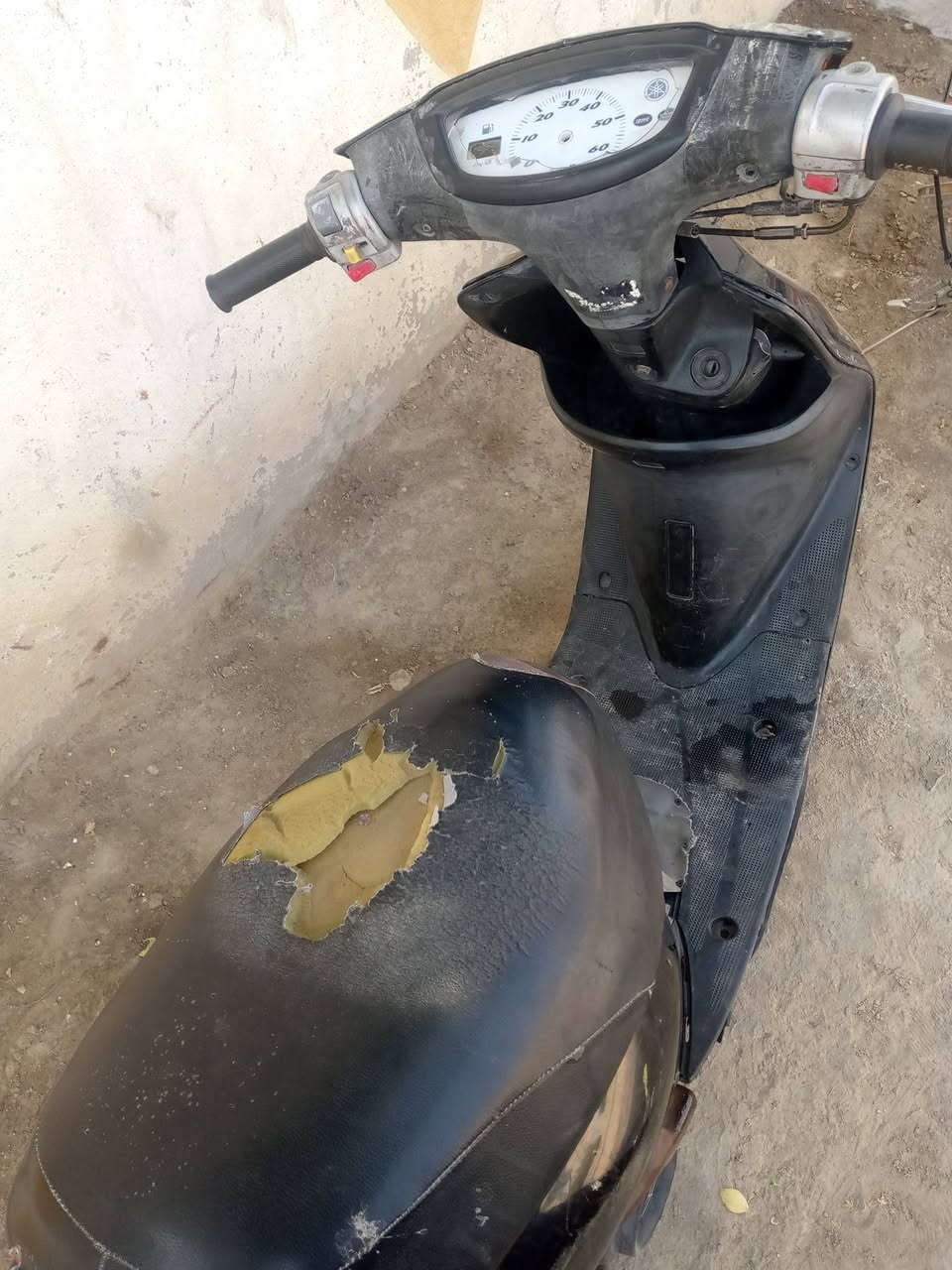 سلام عليكم  دراجه عصفوري للبيع دراجه تجفيت جديد وكابريته جديده سل ستيل كهربائيات شغاله تشتغل هندر السعر 200 وبيه مجال المكان بابل المسيب ملاحضه دراجه يرادله ترتيب ابيع هل موجود قفل قفل 150.الستفسار رقم *********** بي واتساب
