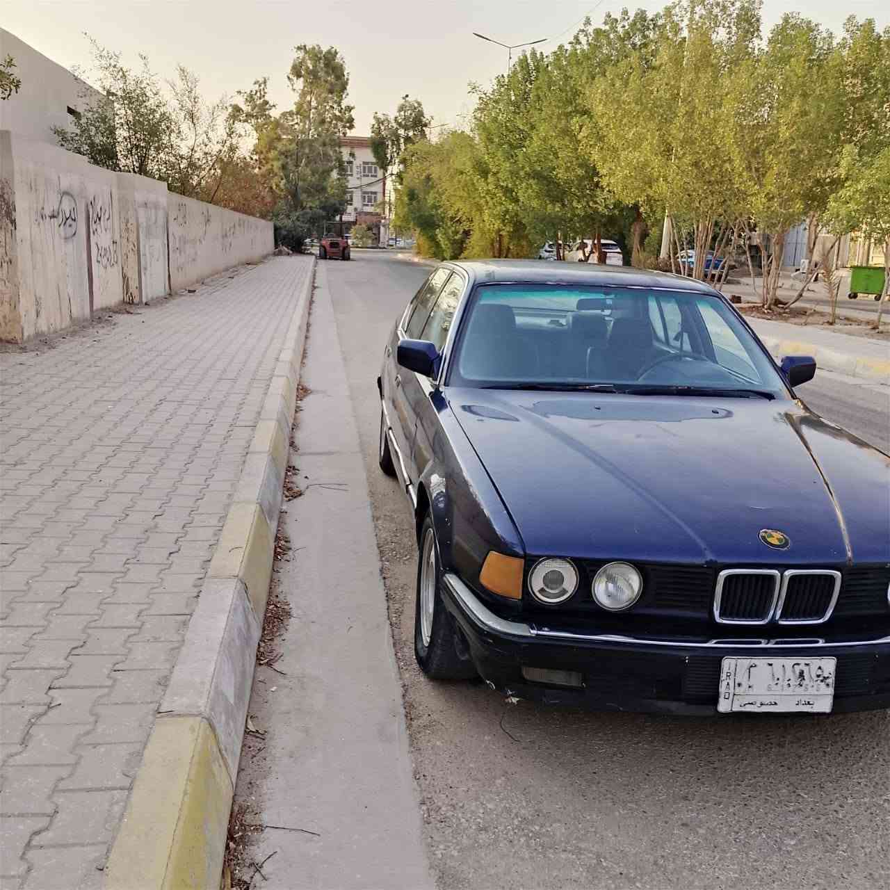 السلام عليكم بي إم 1994 رقم بغداد ألماني مكينه كير بطه 3000
السياره جاهزة مكينه كير حدادي تخم تاير مكفول كهربائية شغال سيارة مكينه كير مكفولة سيارة مكفول من كيه وعيب شرعي تحويل ثاني يوم  العنوان كربلاء ***********  العسر 24وبيها مجال  ملاحظة مكلف بلنشر غير متواجد على الفيس

