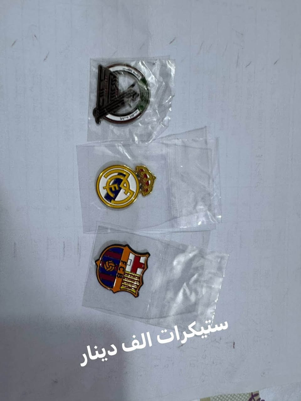 للحجز ***********
توصيل جميع محافظات العراق ٥ الف 
توصيل بغداد ٣ الف 
يوجد كفرات ايفون ومتنوع - شاحنات - سماعات - ستيكرات

نص مكتوب في الصور:
- سماعة تايب سي سعره ٩ الف
- ضمان سنة
- كيبل ايفون سعره ٦٥٠٠ دينار
- سماعه ايربود سعره ١٥ الف
- ستيكرات الف دينار
- سماعه سعره ١٢٥٠ دينار ٤ قطع ٤٥٠٠ دينار
- كيبل ٢ متر سعره ٣٥٠٠ دينار
- كيبل سعره ٣٥٠٠ دينار
- كفر تغليف سعره ٨ الف
- 12 pro max
- 13 pro max
- 14 pro max
- 15 pro max