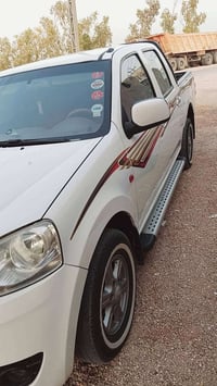 سياره بيكم للبيع موديل2019 حداديه بجيس كير ومكينه عشرط وأكسن عشرط07844...