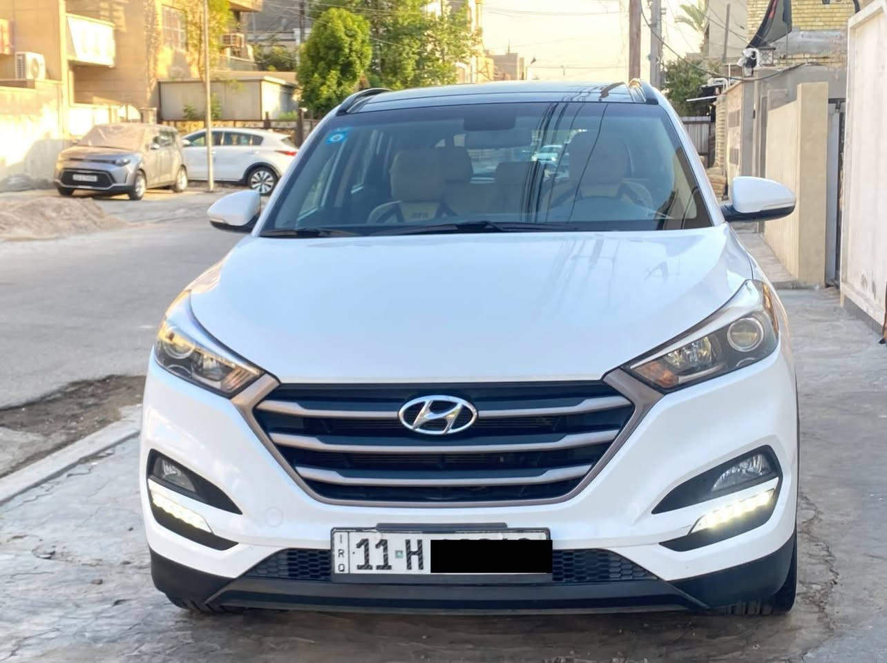 سلام عليكم هونداي توسان 2018 خليجي مكفول من الصبغ فقط بيها بارد بل جنطه السياره برغي ممفتوح بيها رقم بغداد اب اسمي لون ابيض فول مواصفات عده البصمه
حساسات اماميه
حساسات خلفيه
مري شفط
ترحيب عند التقريب 
كشنات جلد
5 ويلكب 
تخم تاير جديد
كشنات كهربائيه
كامره خلفيه
ثلاث انظمه قيادة سبورت ايكو عادي
أشاير بل مري
ويلكب حجم 19
محرك 2000 دوش
تحكمات ستيرن جهتين
توقف ذاتي
تبريد قطعتين امامي خلفي 
بارد + تدفئه
بانوراما 
لد امامي نهاري ولد ليلي 
مكان السياره بغداد حي العامل السعر 170
رقم الموبايل ***********
