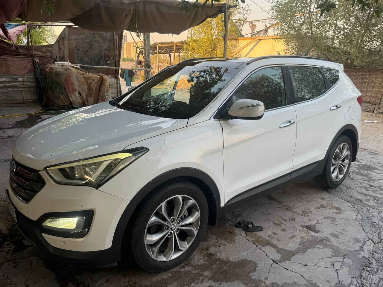 لبيع سنتافي 13 خليجي فول 6 سلندر محرك 330 رقم بغداد باسمي بيهه نص جاملغ صبغ فقط مكاني نجف 
***********
