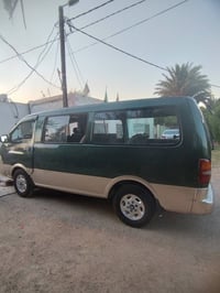 كيا بريجوو للبيع موديل 2000السياره جاهزه من كل شي مكينه كير جديد تخم ت...