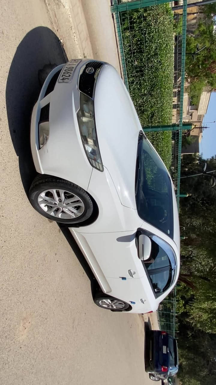 سيراتو ٢٠١١ رقم اسليمانيه كافاله محرك كير تبريد سياره حلوه الداخل ماروني واسود كير عادي اوتوماتيك السعر خاص ***********
