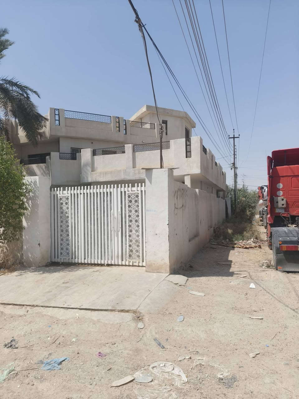 بيت للبيع مساحه 275م قاطين 4 غرف جبيريه 1  ركن نضيف جداً. عل شارعين 15. سند ماعليه تحفظ. للاستفسار
بيت للبيع مساحه 275م قاطين 4 غرف جبيريه 1  ركن نضيف جداً. عل شارعين 15. سند ماعليه تحفظ. للاستفسار ***********
