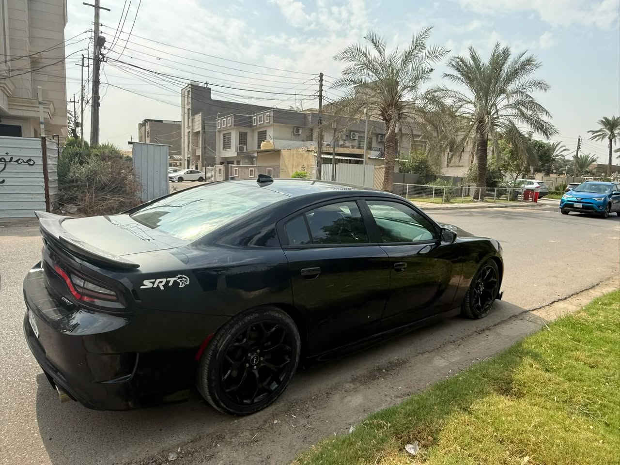 V8 ٥٫٧ • ماشي ٨٨٠٠٠ • رقم بغداد