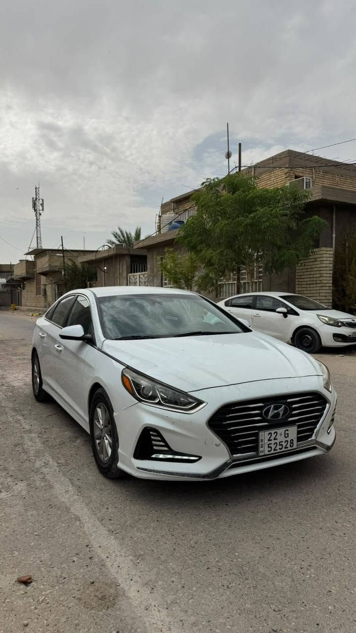 سوناتا للبيع رقم اربيل تريد مداور تريد وكاله باسمك
موديل ٢٠١٨ مواصفات الامريكي ال SE المعروفه 
محرك Gdi٢.٤ بيها بارد جاملغ امامي اليمين وبيها صبغ بنيد وقماره وجنطه بسيطه اثر التكشير السياره مكفوله من الحادث مثل ماموضح في حادثها من امريكا 
السعر ١٣٨ وبيها مجال بسيط حك الجيه تجي تشوف السياره تفحصها محرك كير . للاستفسار 
الرقم ***********
***********
موقع السياره النجف الاشرف
