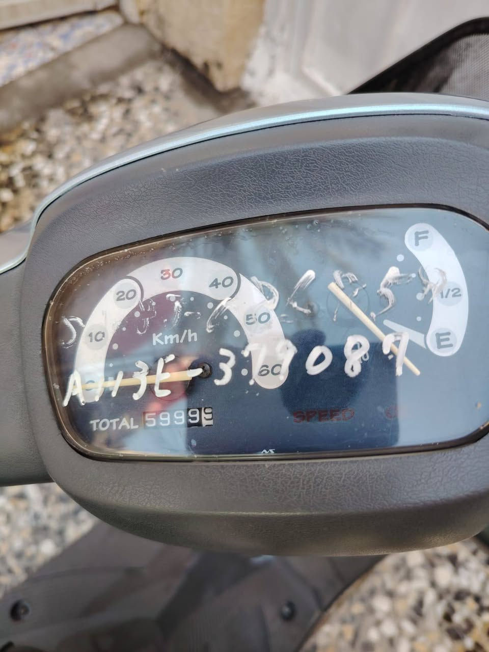 متاح دراجه بعدهي جديده مال حاويه دراجه ومامتعوبه خذناهه 1200الله شاهد
وحالين عارضيهه 950وبيهه مجال قليل مكان كربلاء الحر 
***********
***********
