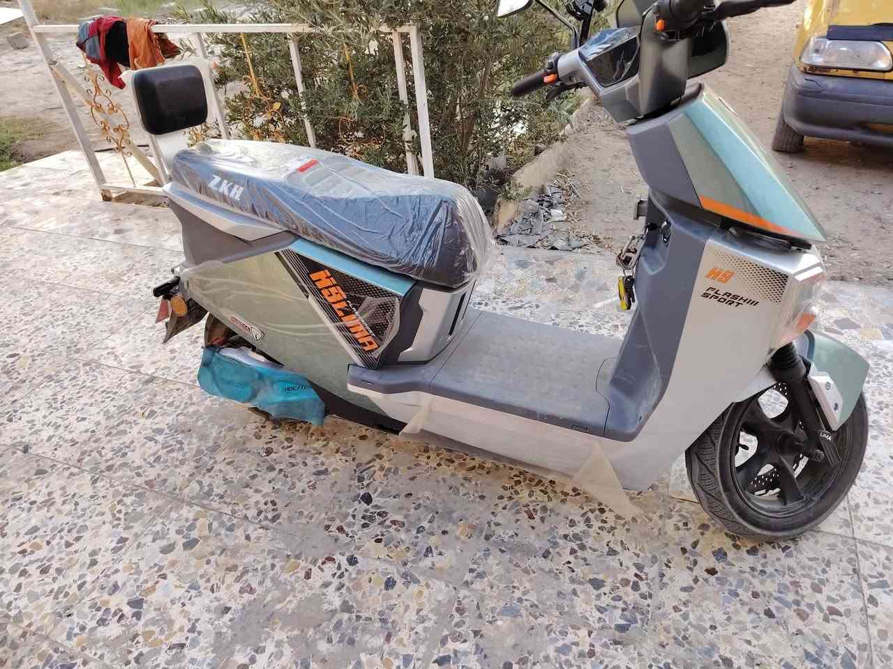 السلام عليكم دراجة جديدة الدراجة صارلي يومين من جبتها العنوان بغداد التاجي والسعر والتفاصيل خاص لو على الرقم ***********
