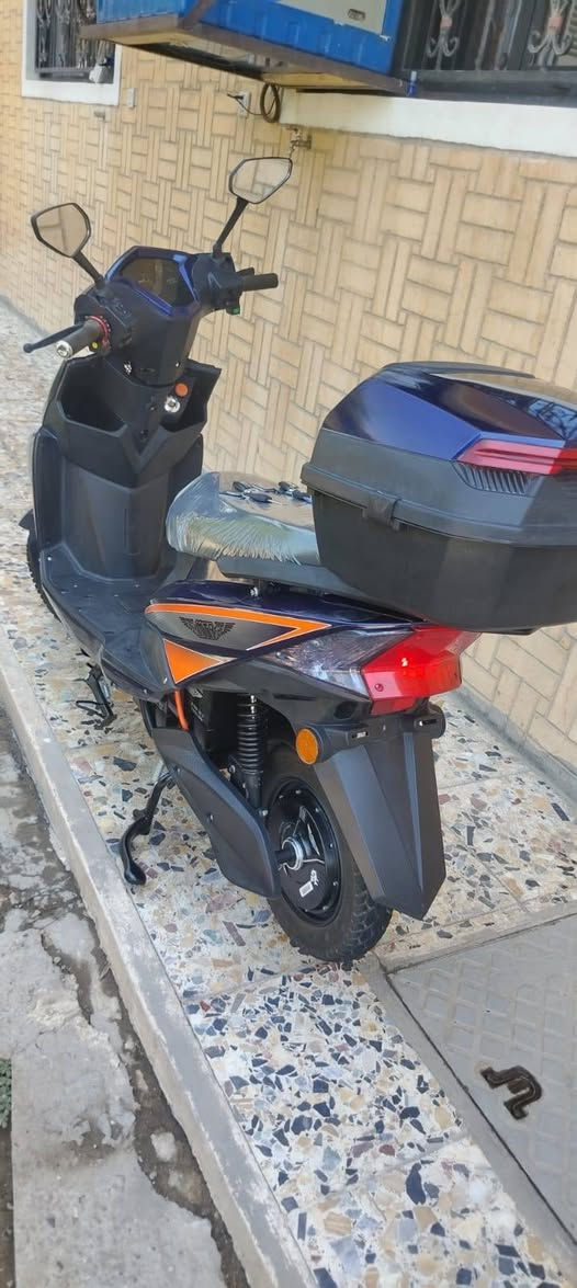 دراجه شحن قرش MTR ماشية قليل بعدها بوضع الوكاله فول مواصفات.
السعر ٦٧٠ الف وصل موجود. 
العنوان بغداد ساحة الحريه.
للاستفسار   ***********
