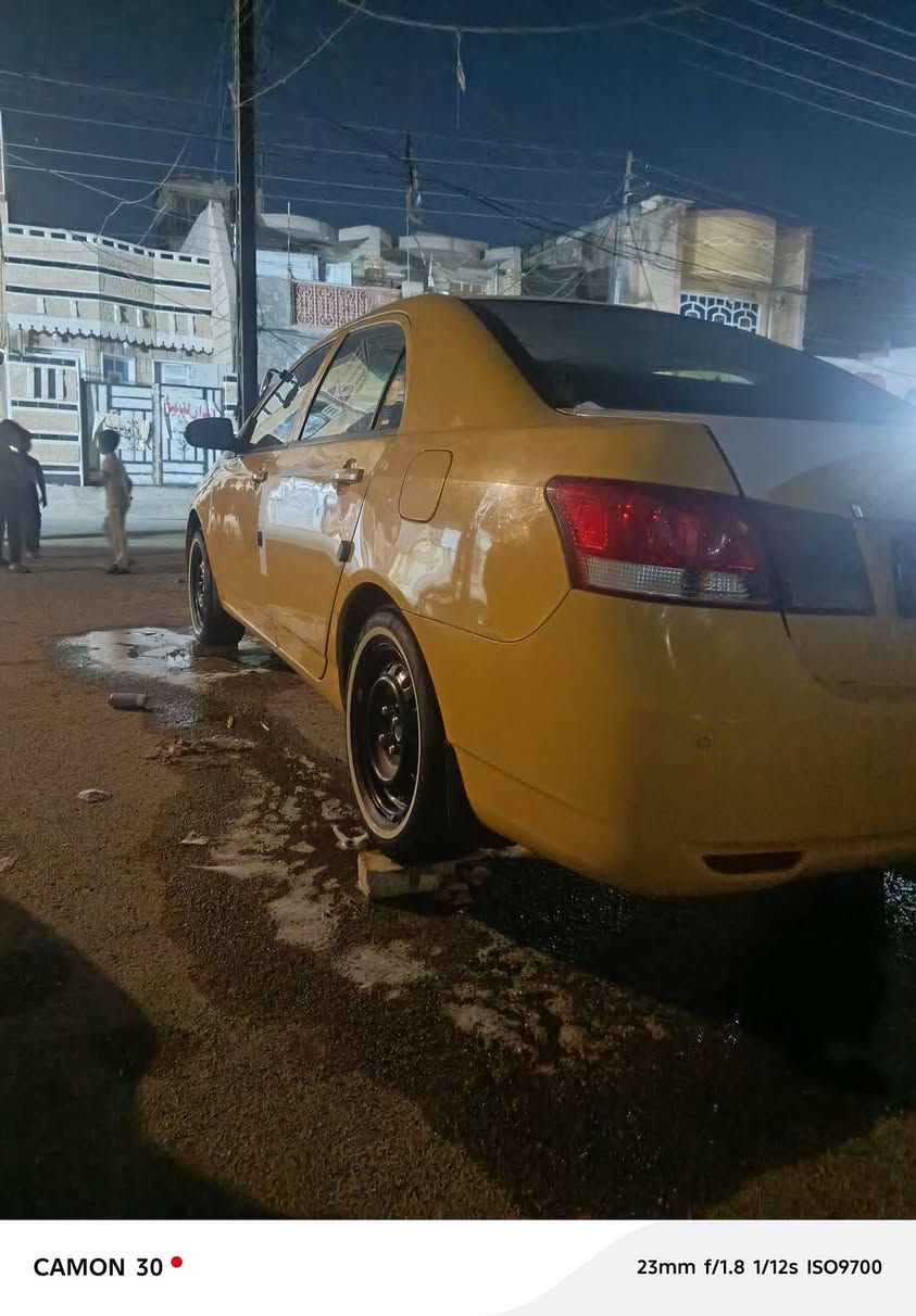سلام عليكم بي وايدي G3 2013 سياره جديده فول مواصفات بصمه فتحه تحكمات ستيرن اشاير ترحيب بل مري سياره صدرها جديد كامله مكمله من كلشي بيها رعصه بل جاملغ سياره احله من صور سعرها 50ورقه وبيها مجال بصيط رقم ***********
