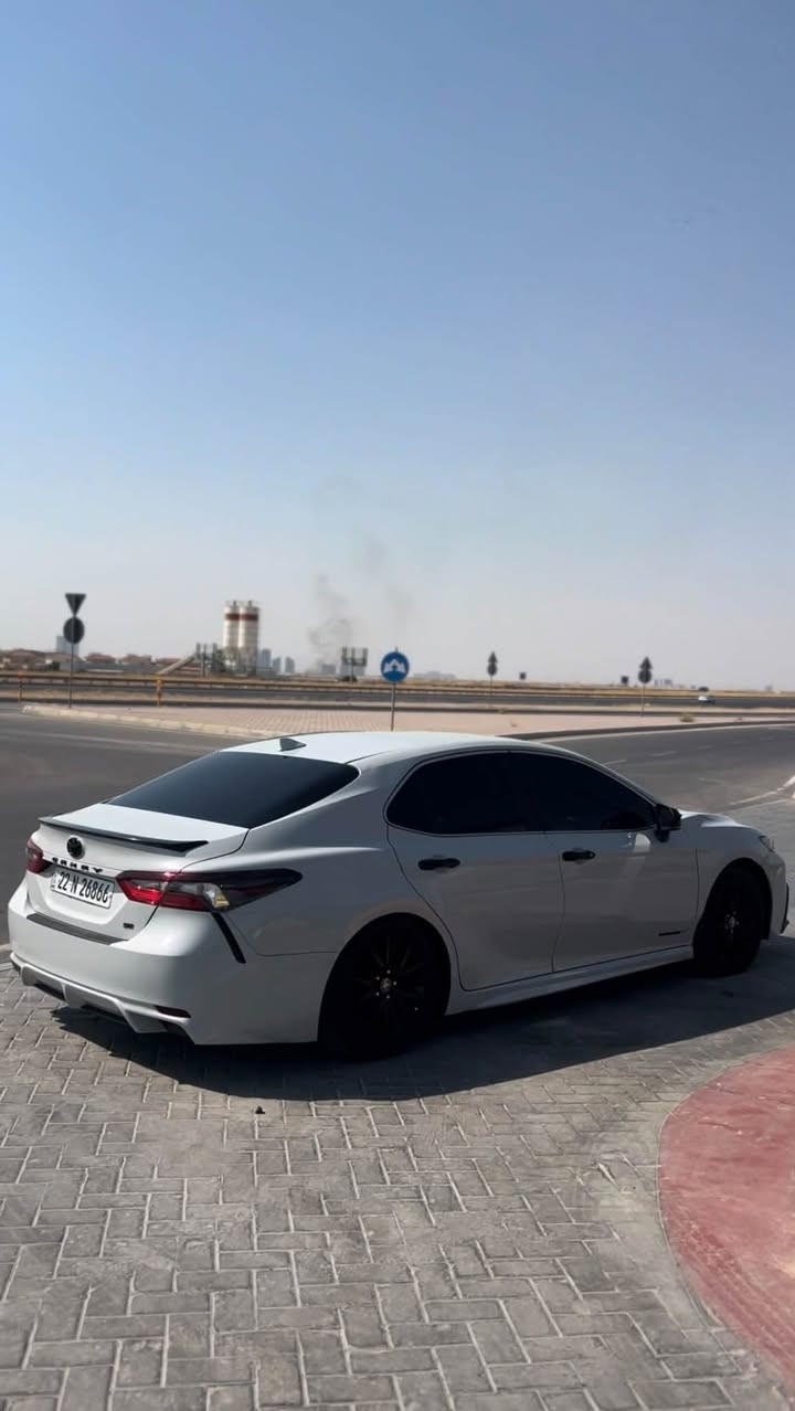 Toyota camry SE haybred 2024 range smok سیارەکە زۆر بێ حەیبوو بێ کێشەیە لێدران ٣بارجە هەیە فول مواسەفاتە بەس سلایت نیە هەمووشتی نوێە هەتاا 2029. نرخی 184وررقەو مەجالی بەسیت  .رەقەم تەلەفۆن ***********
