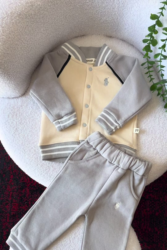 للحجز والاستفسار مراسلتنا على الانستجرام GHADEE-BABY او على الواتساب ***********  العنوان البصره العشار شارع الوطن سوك حنه الشيخ شارع مركز العزيزيه سابقاً  مجاور دكتوره حذام الطائي  متوفر توصيل كافة محافظات العراق
