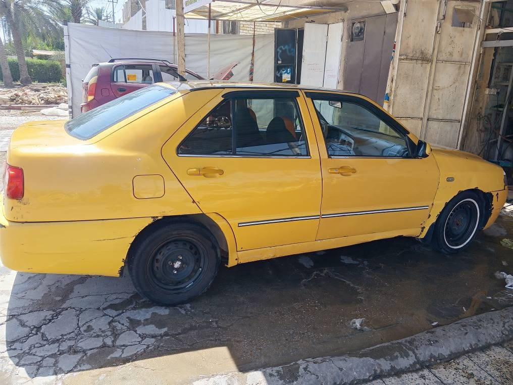 السلام عليكم شيري كوين محورة كورلا كير مكينة تبريد مكفولات صدر حلو تايرات نص عمر بيها نقوصات قليلة ترتيب وبيهة مشط ستيرن فقط السعر 25وبيهة مجال هزة ورقم جديد غرامات وهيئة تنزل من السعر ***********
