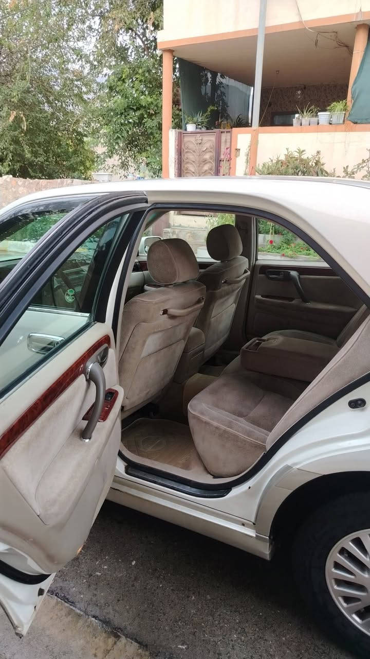 ٢٠٠٢ • VVT • نوافذ كهربائية