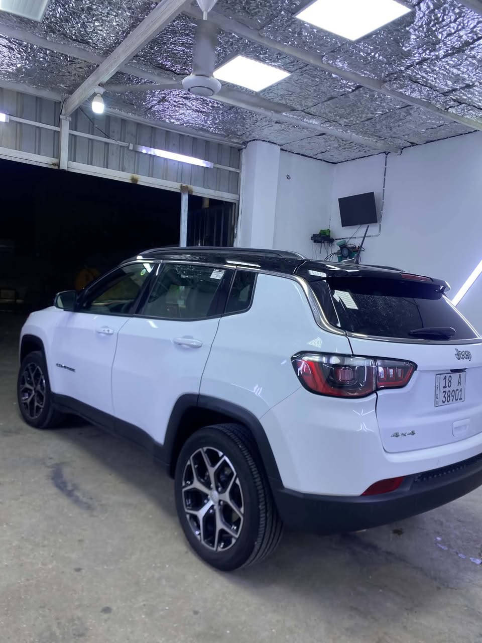 JEEP COMPASS 2025

جيب كومباس

موديل 2025
حادث شبر بخشم البنيد صبغ فقط
فور ويل
كاميرا
شاشة كبيرة
لايتات زينون ليد بك لايت ليد
شحن واير ليس
تحكمات ستيرن جهتين ، سايد بريك بصمة
 تبريد وتدفئة قطعتين امامي وخلفي 
رادارات امامي وجانبي مع نقطة عمياء 
مثبت سرعة ذكي تفاعلي 
نظام تحديد مسار ، 
اوتو ستوب توقف تلقائي ، 
بصمة أبواب

سياره دخول جديد هسة رقمتها بأسمي رقم بابل 

السعر 160

مكان السيارة بابل
***********
