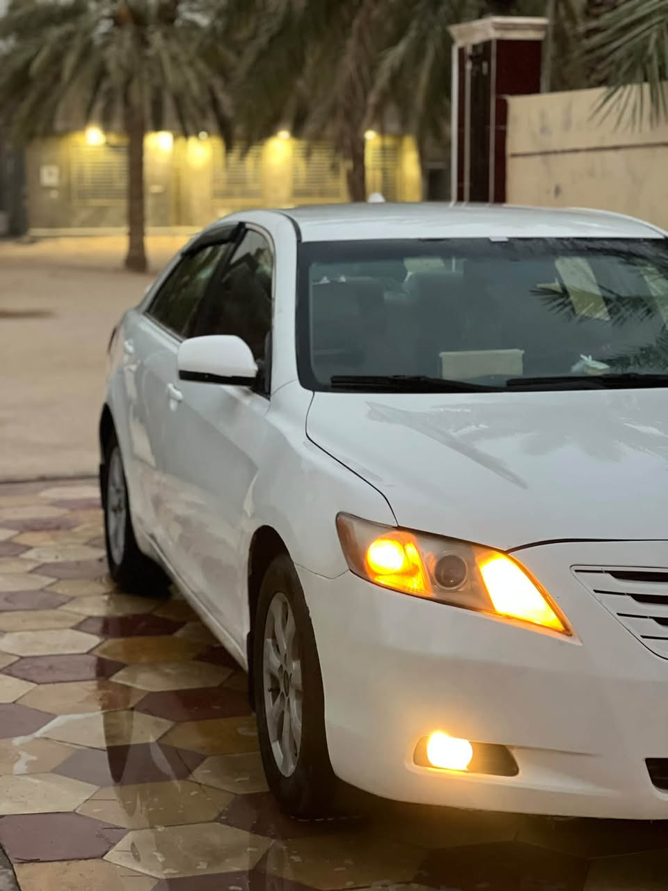 🚘 للبيع كامري 2007 وارد أمريكي 🇺🇸
🔹 الموديل: 2007
🔹 المحرك: 2400cc – 4 سلندر
🔹 وارد أمريكي 🇺🇸
🔹 السيارة نظيفة ومرتبة
🔹 التبريد شغال وممتاز ❄️
🔹 بيها شوية خيط بخار
🔹 ما بيها صبغ عام
🔹 بيها طخاخ صبغ وأثر تكحيل حسب الاستخدام
🔹 السيارة مناسبة للاستعمال اليومي

💰 السعر: 85 ورقة
📍 الموقع: كربلاء – الحر

📞 للجادين والاستفسار، مراسلة خاص.

‭***********‬

البيع للجاد فقط، الله يرزق الجميع. 🌹
