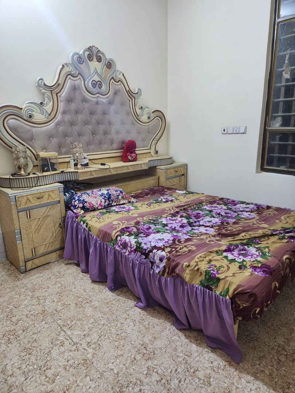 سلام عليكم غرفه ستعمال شهر صبق حراري عنوان رحمه قرب افران دبي ***********
