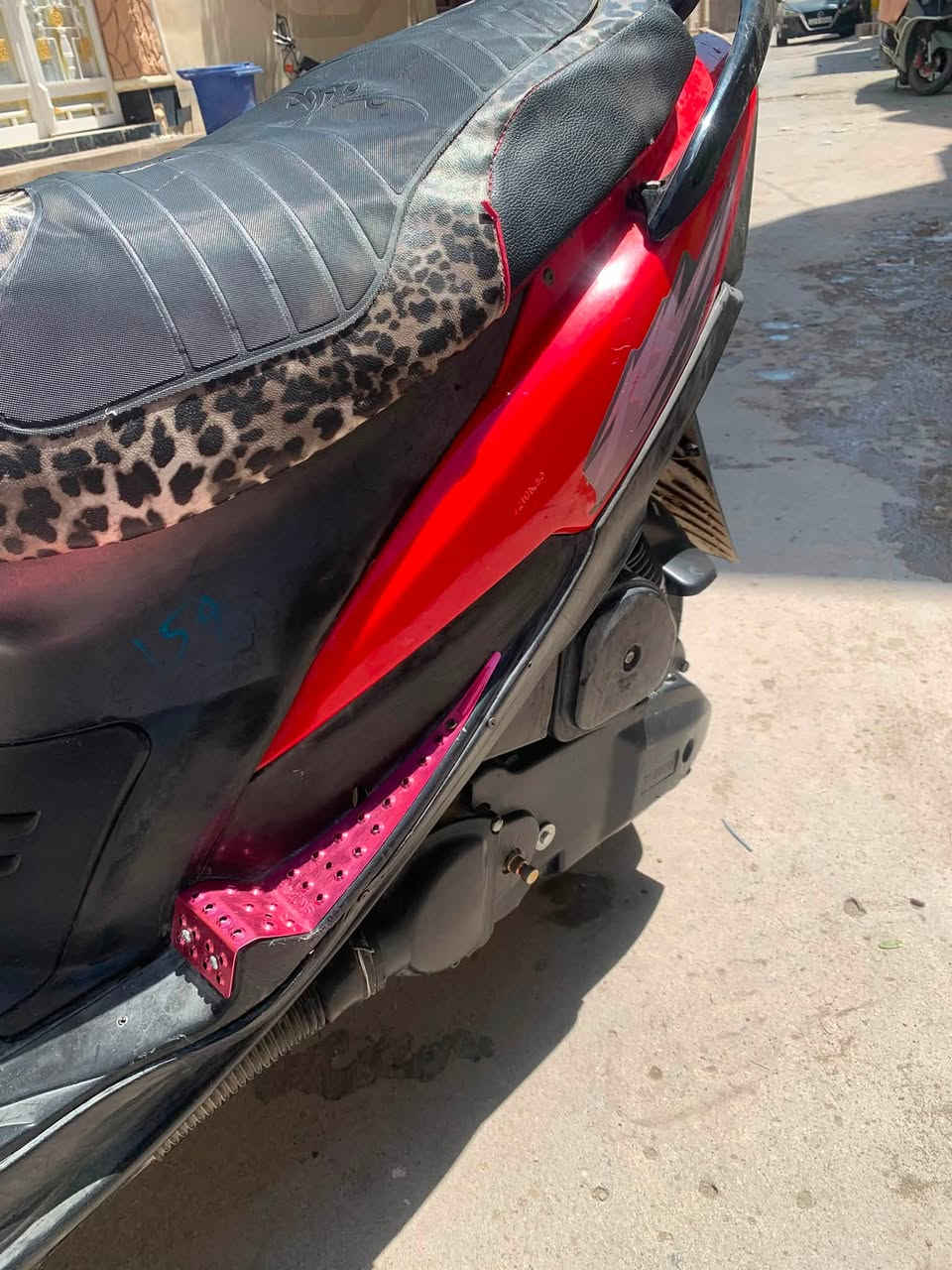سلام عليكم ماكس عدلهه للبيع شغاله سلف هندر دراجه خير من الله شلعه معدل مكينه لاتنقيص لاتبخير بوشه 49 كهربائيات كله شغاله سعر 450 وبيه مجال بسيط *********** بي واتساب
