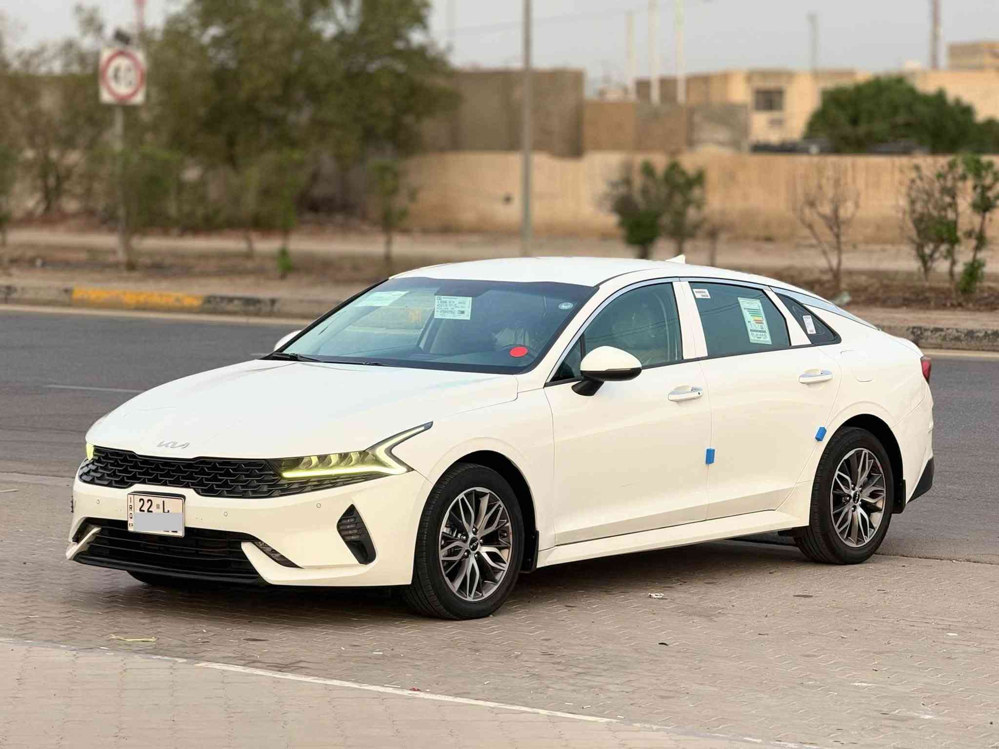 السلام عليكم
كيا k5 خليجه 2022 رقم اربيل باسمي توه جدده فول مواصفات عدا البانوراما  محرك2000 دوش جاهزه من كلشي بيه مكانين بارد سعر174 مكان البصره 
للأستفسار ***********
