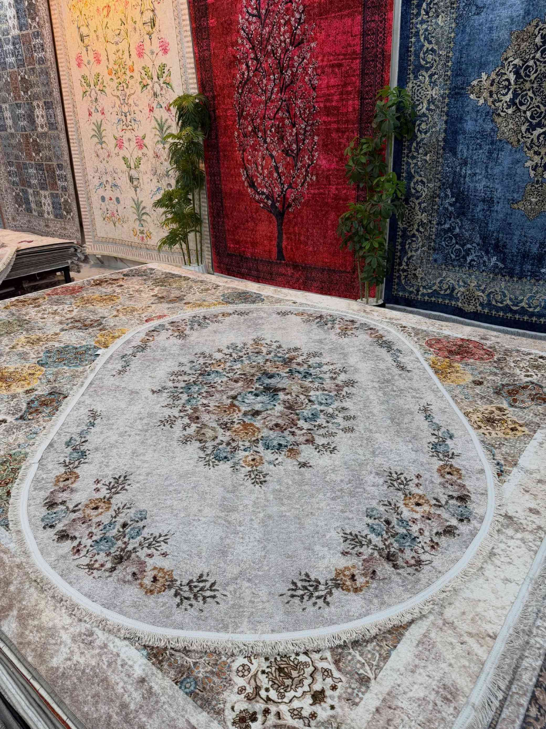 سجادة • بسط • ديكور