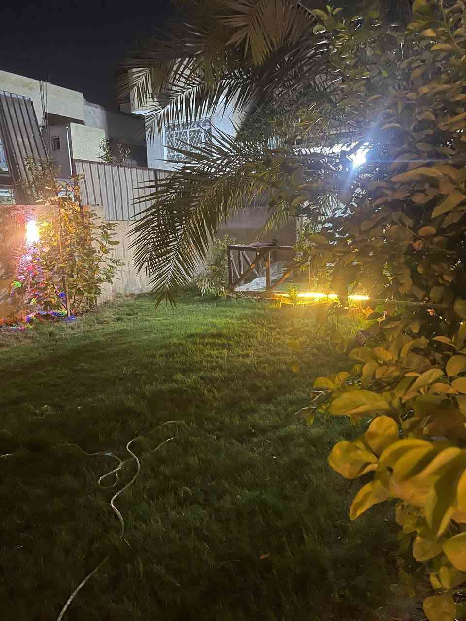 منزل للبيع أو مراوس حسب القناعة في الشعب حي البساتين شارع حي المصطفى قريب على شارع العام مساحة 350م بس هوة أكثر من هاي المساحة واجهَ 12,50 حمام شاور 1  و2 صحيات واستقبال وغرف نوم 4  وصالة ومطبخ ترك 3 سند 25
منزل للبيع أو مراوس حسب القناعة في الشعب حي البساتين شارع حي المصطفى قريب على شارع العام مساحة 350م بس هوة أكثر من هاي المساحة واجهَ 12,50 حمام شاور 1  و2 صحيات واستقبال وغرف نوم 4  وصالة ومطبخ ترك 3 سند 25  
بيت نضيف 
للاستفسار أكثر أتصل عالرقم
***********
