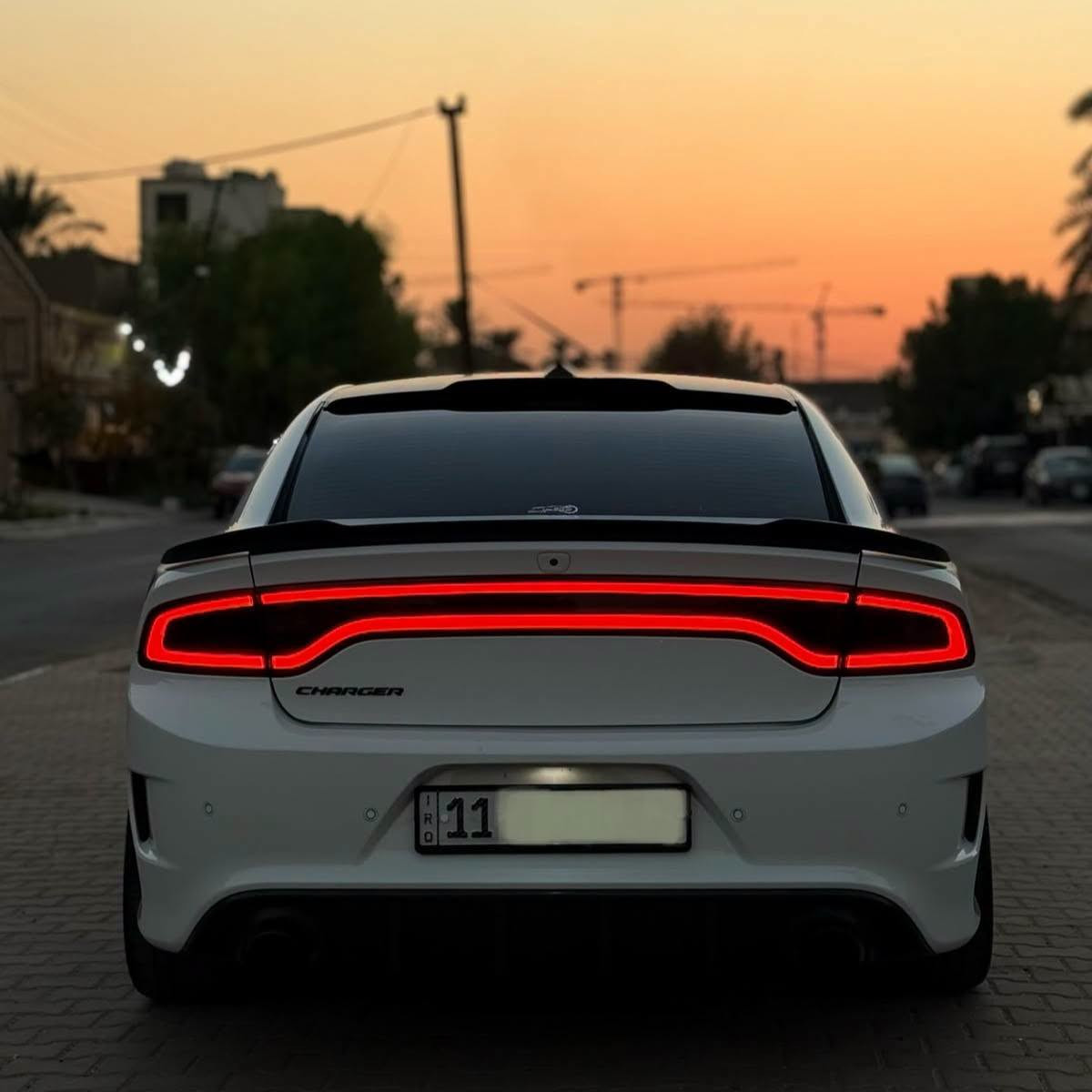 دوج جارجر  DAYTONA اصل
الموديل : 2020
. المحرك : 5700
. العداد : 45 الف
! الضرر : بنيد فقط صبغ والجاملغ راجع نفسة وبدون ايرباك
مواصفات الدايتونا معروفه 
. كاميرا خلفية *
. امكانية التحكم بوضعيات المقود كهربائيا * . حساسات خلفية *
ويل قياس 20 أنج *
. تشغيل عن بعد *
. المقاعد الأمامية تدفئه وتبريد  *
. المقاعد الخلفية تدفئه وتبريد  *
نظام خرائط

للاستفسار اكثر : ***********
