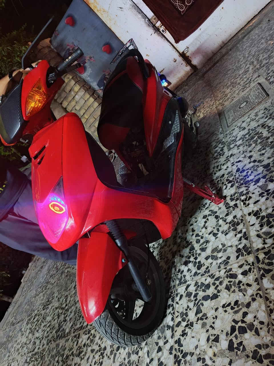سكنس ياباني اخت الجديده سرعة 140 مكلف بل نشر السعر 700 /***********
