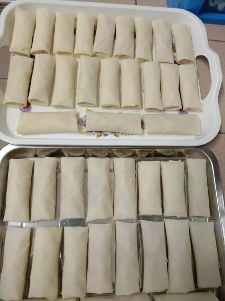 بسم الله هذا العرض متوفر اليوم وباچر كدر برياني مع علبه معكورنا مع بطل ببسي و10 قطع سمبوسه  ب12 الف وتوصيل مجااااني استغلوا العرض الحجز من هسه ارسال رقم وعنوان يتوفر اليوم وباچر فقططط
