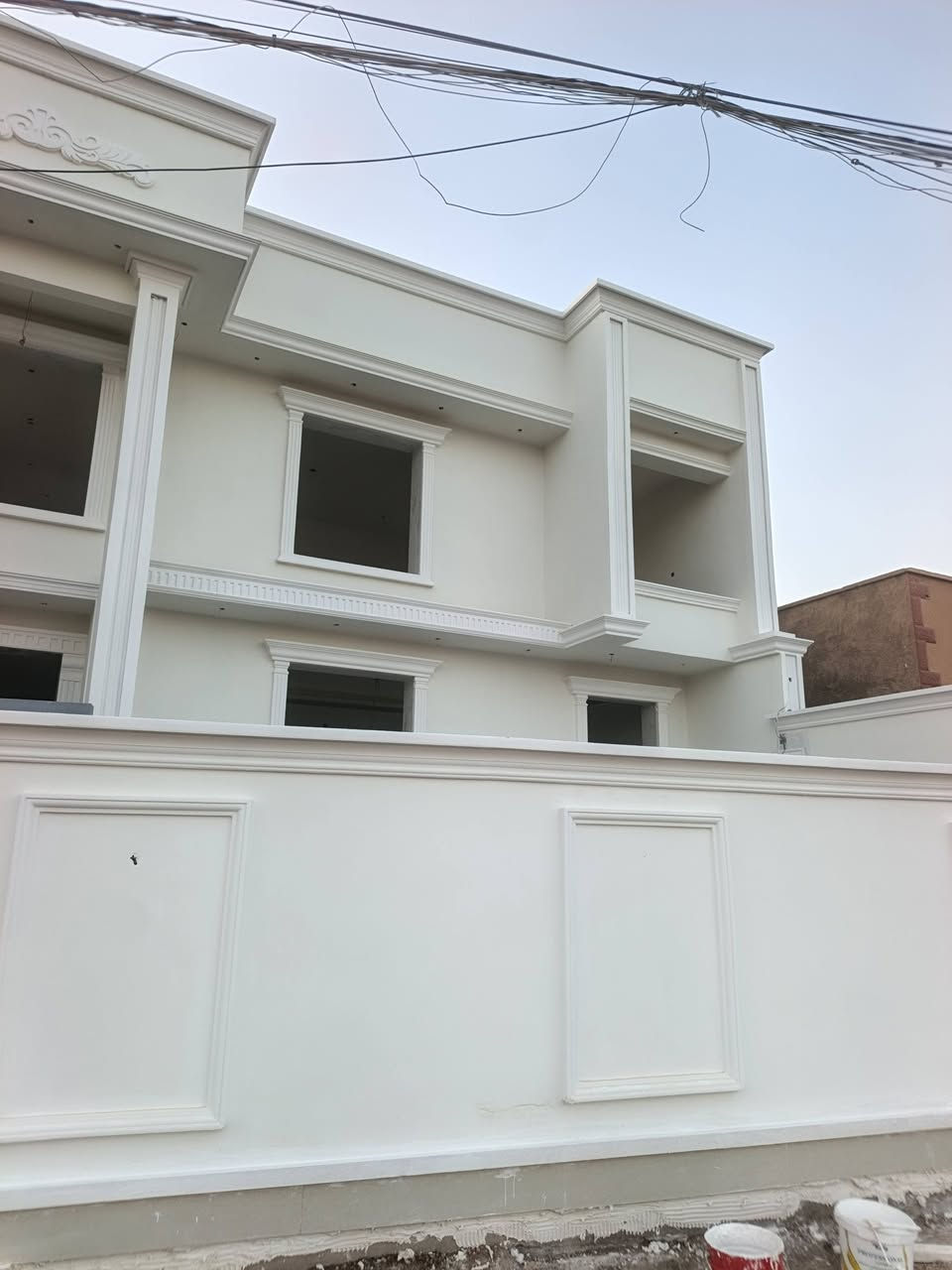تم وعلى برك الله اكتمال المهندس (أمين هلال الشمري) ومن الله التوفيق تغليف الفوم التركي بديل الحجر  وماده طلس رويل   وصبغ Kaleh #الجميع ***********0
