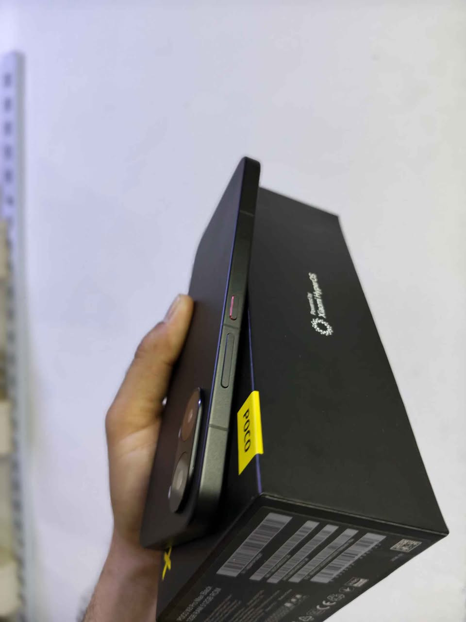 السلام عليكم للبيع POCO X8 pro max استخدام 3ايام فقط عدد دورات شحن 3 جهاز جديد ماينحسب مستخدم ذاكرة 512 عشوائية 24 كامل ملحقات الاصليه جهاز بطل المواصفات والسعر 775 الف وبي مجال مكاني البصرة *********** البصرة, العراق
