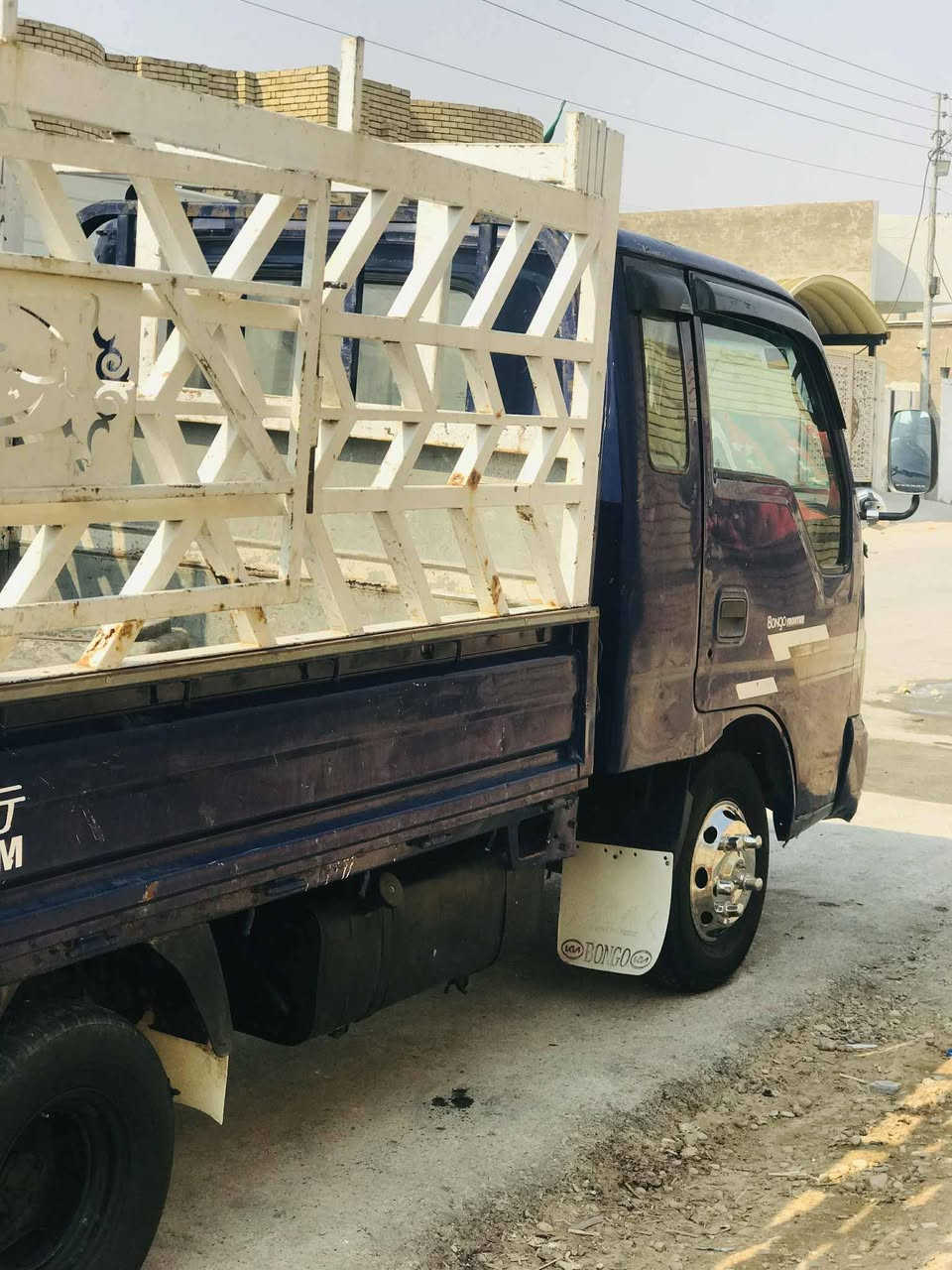سلام عليكم
سياره كيا فنتيره ام عيون موديل ٢٠٠١ رقم بغداد  بسمي تحويل ثاني يوم كير مكينه اكسن مكفولات كشر فقط دواير تخم تاير سياره جاهزه كبل للشارع مكاني بغداد المعامل السياحي رقم الهاتف *********** مكلف بلنشر
