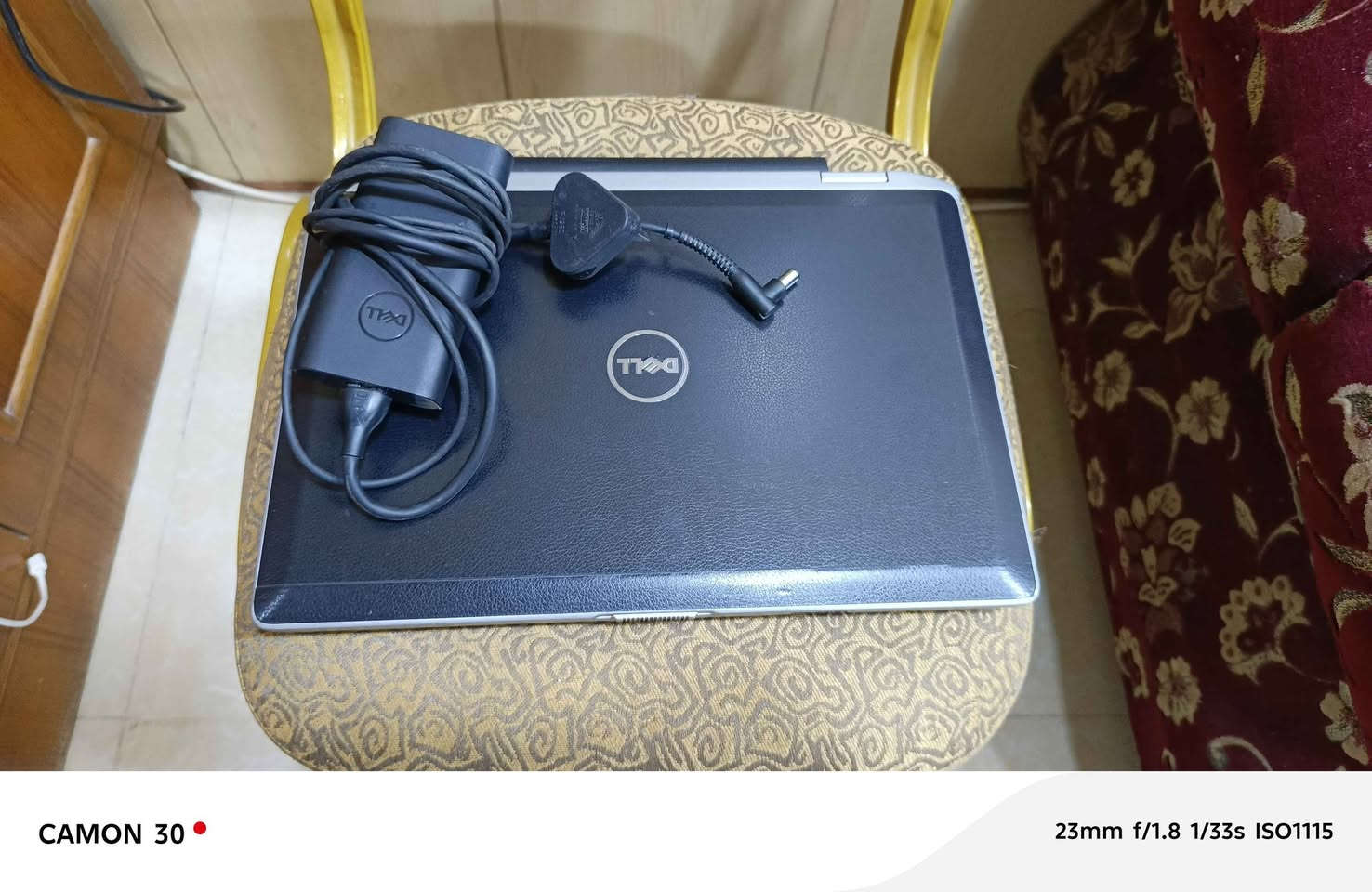 ديل • كور i5 جيل ثاني • رام ٤ هارد ٢٥٠