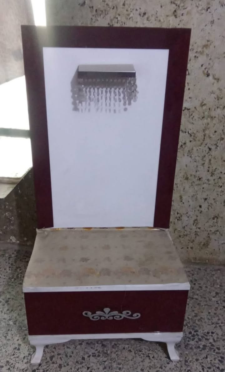 السلام عليكم// غرفه تركي ٣ابواب سلايت + دوشك ضغط عالي نظيف منازل(( كلهه ب٢٥٠ ))  ....
كنتور ٥ابواب مستعمل صاج السعر ١٦٠ المكان بغداد البلديات يوجد توصيل بكروه داخل بغداد فقط*********** شكرآ لادارة الاكروب
