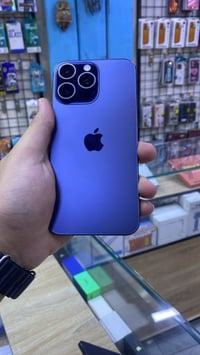 15 pro max ذاكره  256 بطاريه 89‎%‎ ملحقات كامله جهاز نضيف كلش الزعفران...